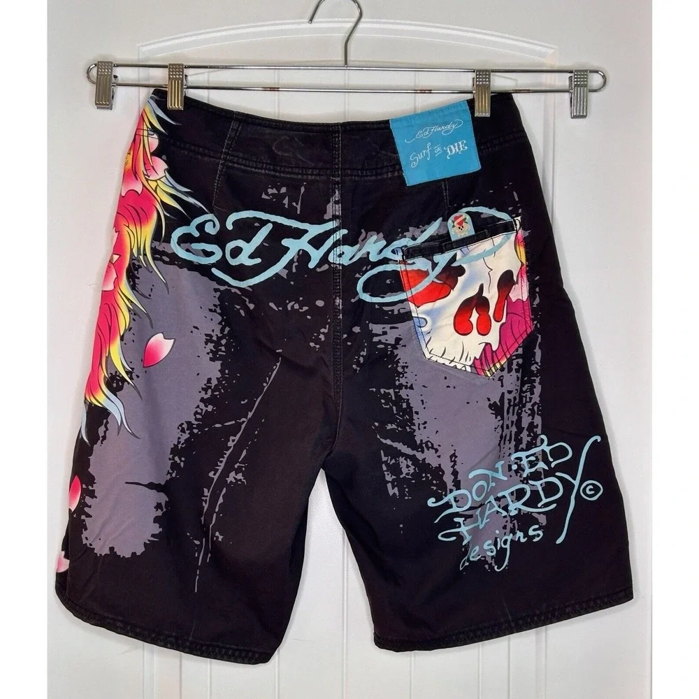 ED HARDY Pink Skull BOARD SHORTS RARE MENS SIZE 33